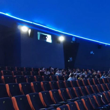 Suurikokoinen Cinema Dome Theatre